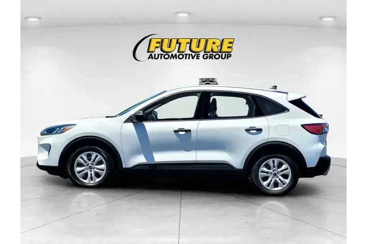 $18888 : Ford Escape 2021 S 4dr SUV image 2
