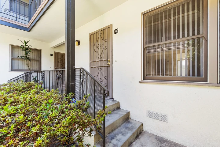 $1795 : Ladera 1 Bd 1 Bath $1,795 image 4