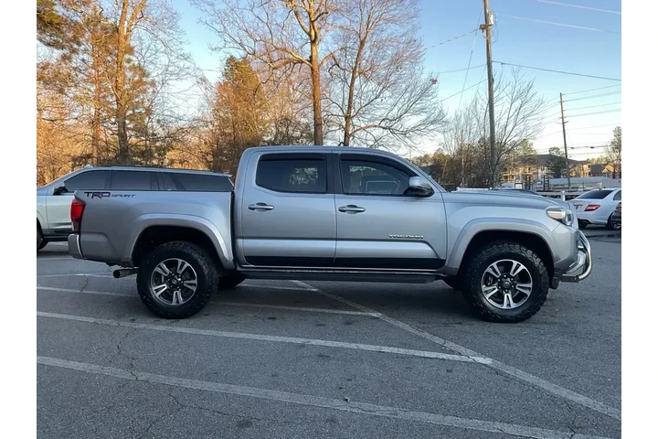 $21485 : Toyota Tacoma 2016 4x2 SR5 V image 4