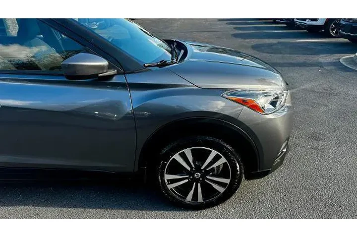 $14405 : Nissan Kicks 2020 SV 4dr Cro image 4