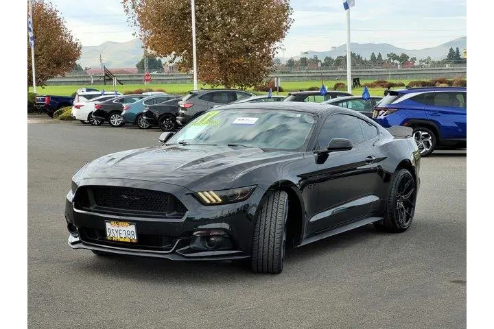 $26500 : Ford Mustang 2017 GT 2dr Fas image 8