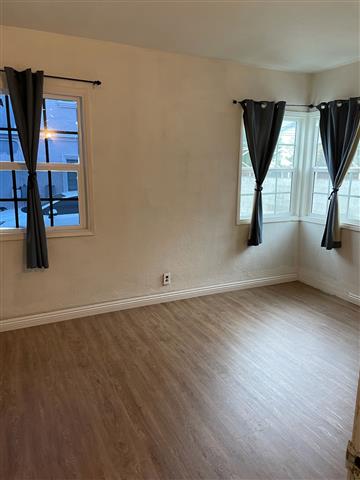 $850 : Cuarto en casa Torrance image 4