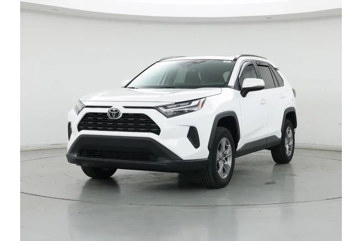 $35998 : Toyota RAV4 2024 AWD XLE 4dr image 4