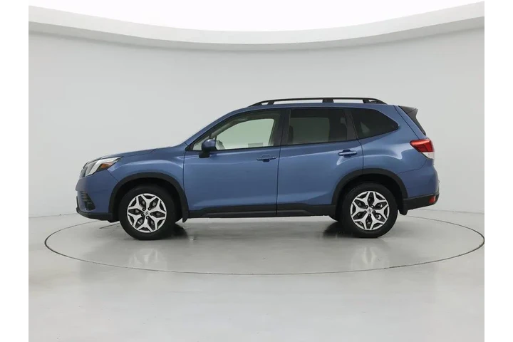 $28998 : Subaru Forester 2024 AWD Pre image 3