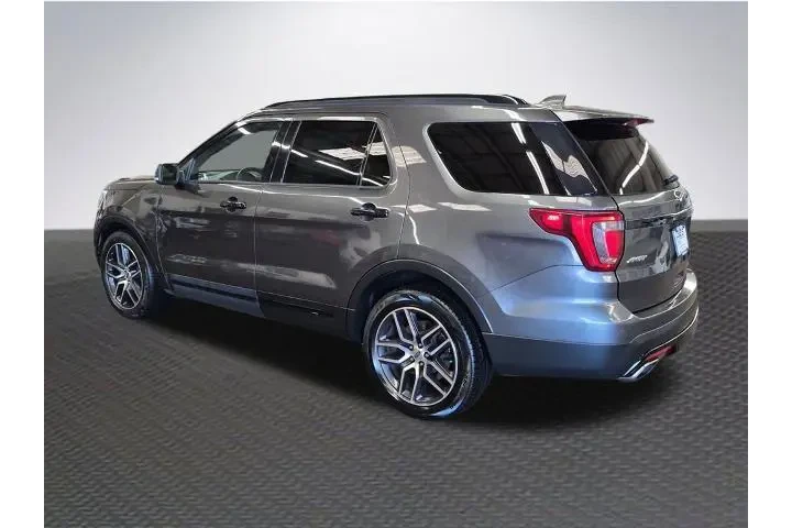 $14988 : Ford Explorer 2017 AWD Sport image 5
