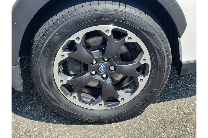 $24825 : Subaru Crosstrek 2023 AWD Pr image 8