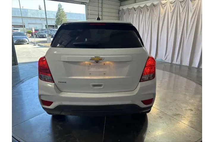 $9899 : Chevrolet Trax 2018 LS 4dr C image 6