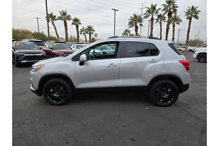 $17993 : Chevrolet Trax 2022 AWD LT 4 image 3