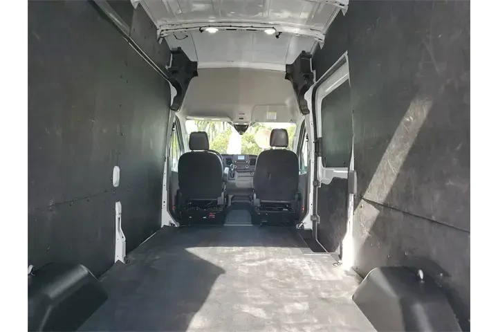$37990 : Ford Transit 2023 AWD 250 3d image 8