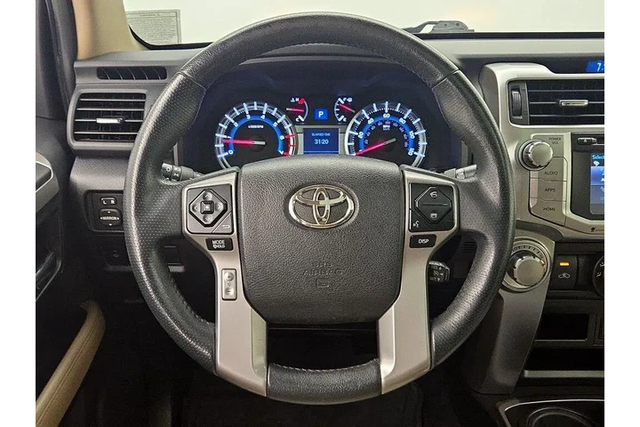 $33998 : Toyota 4Runner 2018 4x4 SR5 image 10