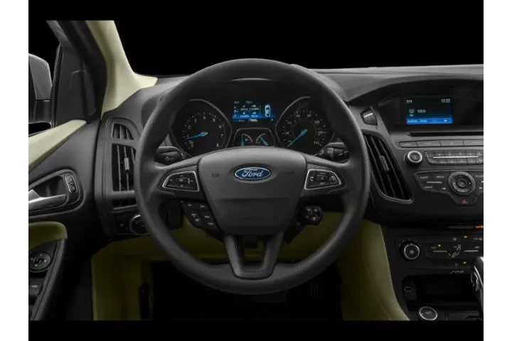 $9680 : Ford Focus 2018 SE 4dr Sedan image 4