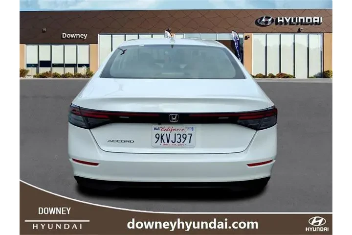 $24929 : Honda Accord 2024 EX 4dr Sed image 4