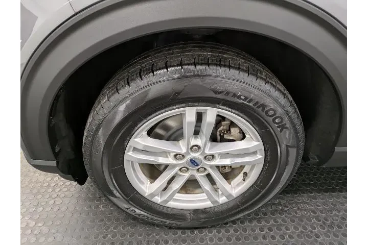 $30900 : Ford Explorer 2022 AWD XLT 4 image 7