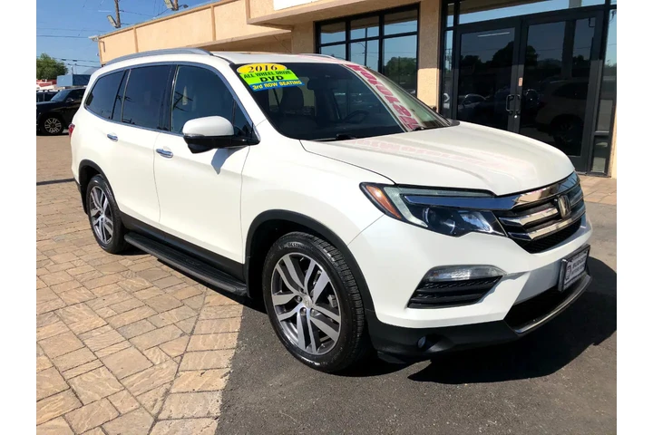 $17270 : 2016 Pilot Touring 4WD image 7