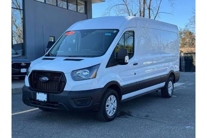 $36223 : Ford Transit 2023 250 3dr SW image 3