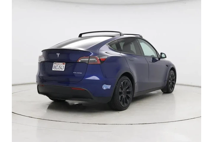 $30998 : Tesla Model Y 2021 AWD Long image 8
