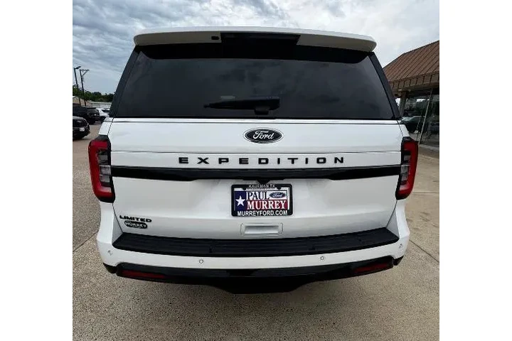 $37195 : Ford Expedition 2023 4x2 Lim image 3