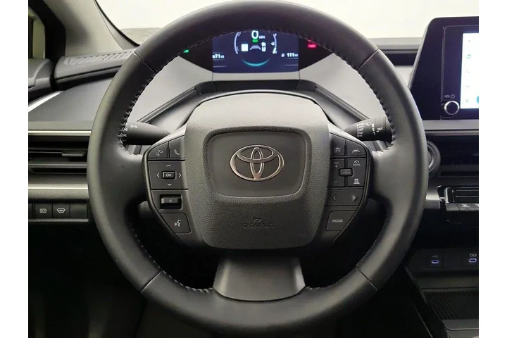 $28998 : Toyota Prius 2025 LE 4dr Hat image 10