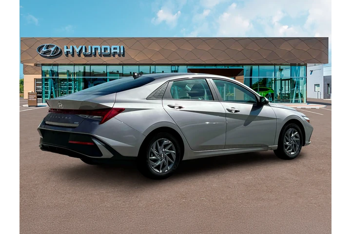 $22143 : Hyundai ELANTRA Hybrid 2025 image 8
