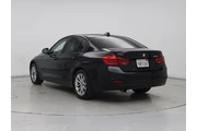 $15998 : BMW 3 Series 2017 320i 4dr S thumbnail