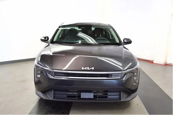 $21994 : Kia K4 2025 LXS 4dr Sedan image 3