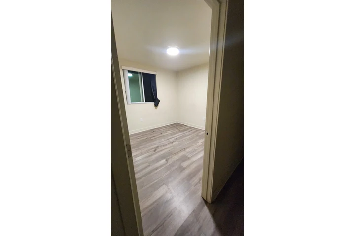 $850 : SE RENTA CUARTO image 3