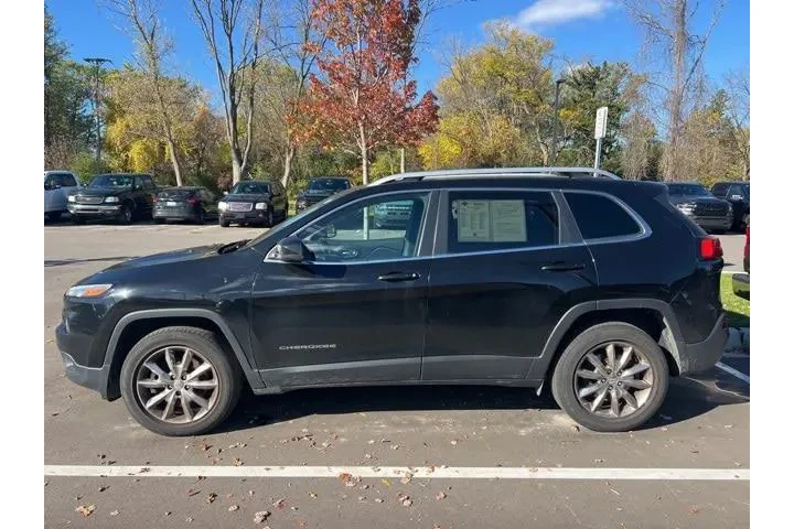 $11825 : Jeep Cherokee 2017 4x4 Limit image 6