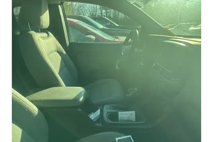 $26093 : GMC Canyon 2022 4x4 Elevatio image 5