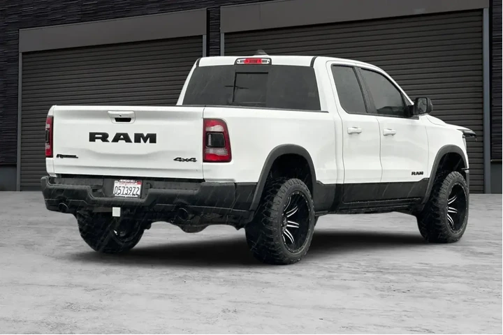 $27281 : Ram 1500 2019 4x4 Rebel 4dr image 4