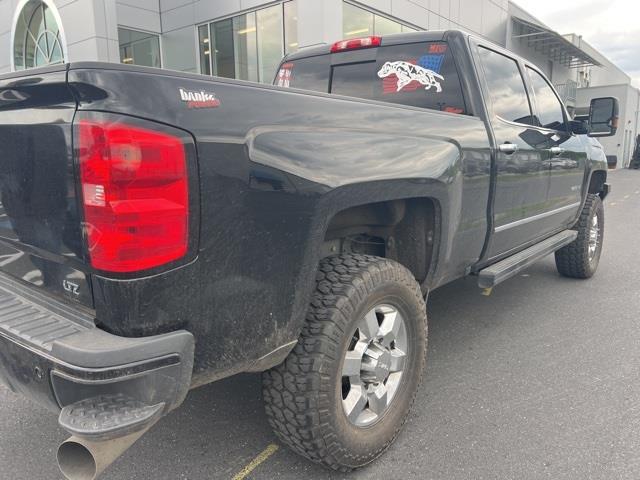 $43860 : PRE-OWNED 2019 CHEVROLET SILV image 5