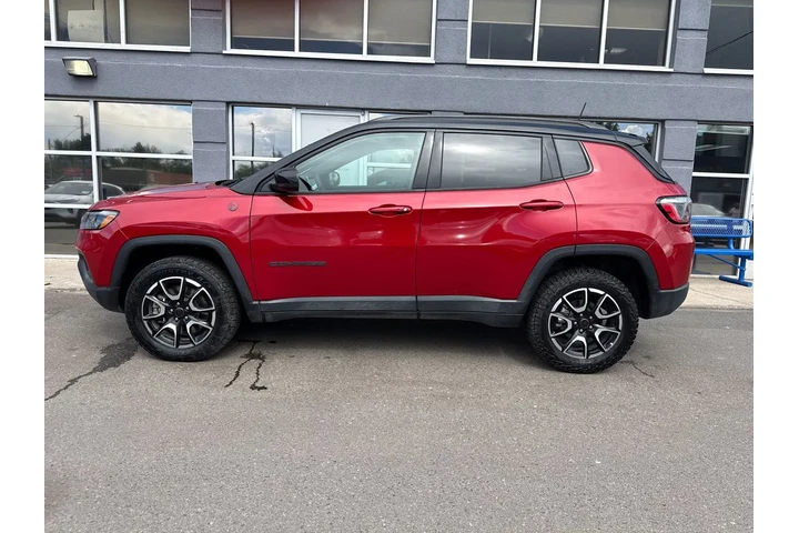 $24995 : 2025 Compass Trailhawk 4x4 image 6