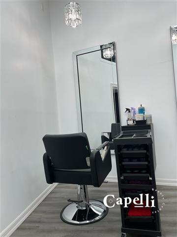 Capelli Beauty Center image 2
