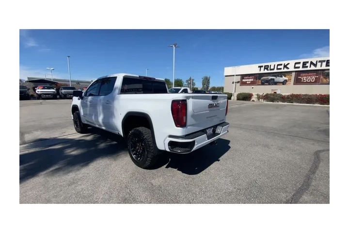 $62500 : 2023 Sierra 1500 image 6