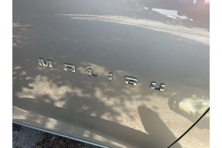 $20995 : Chevrolet Malibu 2025 LT 4dr image 6