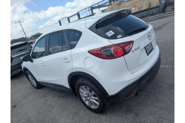 $10490 : 2016 CX-5 Touring image 6