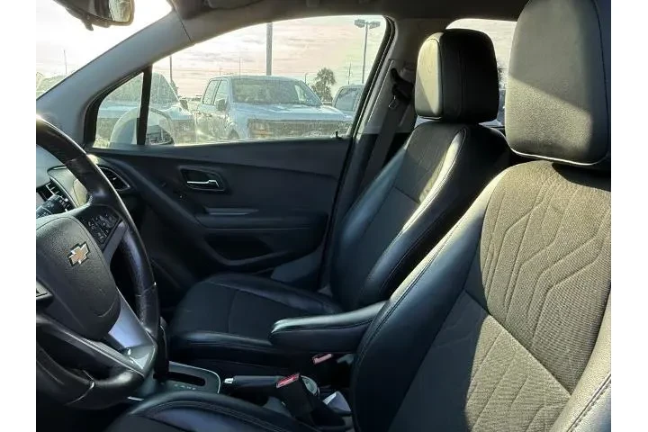 $13731 : Chevrolet Trax 2020 LT 4dr C image 10