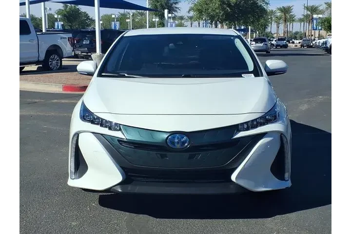 $24008 : Toyota Prius Prime 2019 Prem image 2
