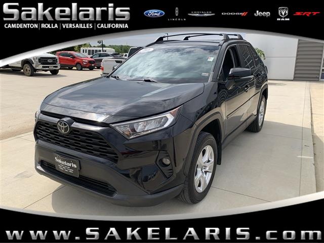 $27530 : 2021 RAV4 XLE SUV I-4 cyl image 1