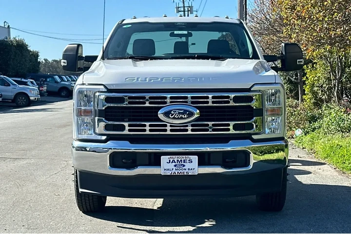 Ford F-350 Super Duty 2024 4 image 8