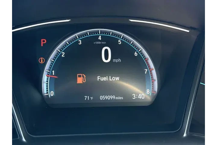 $21795 : Honda Civic 2020 EX 4dr Hatc image 10
