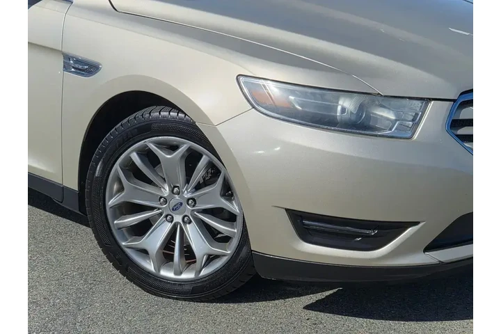 $14900 : Ford Taurus 2017 Limited 4dr image 9