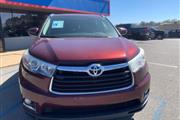 2014 Highlander thumbnail