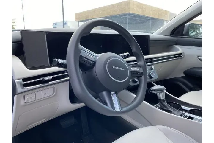 $31499 : Hyundai TUCSON 2025 SEL 4dr image 10