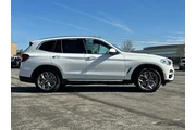$25990 : BMW X3 2021 AWD xDrive30e 4d thumbnail