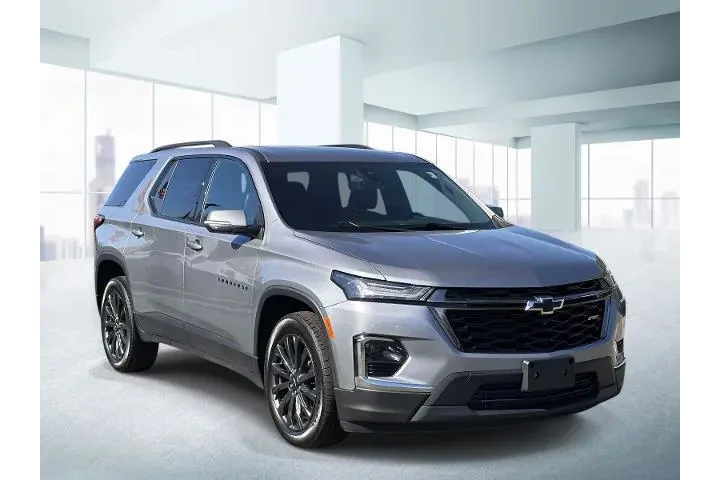$33698 : Chevrolet Traverse 2023 4x4 image 2