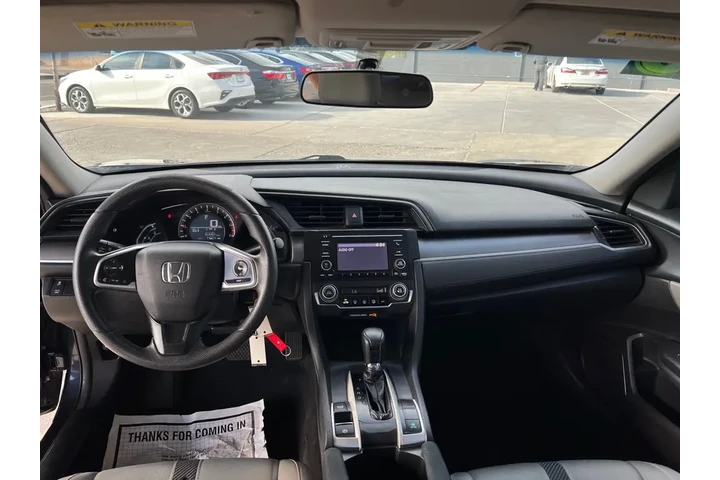 2016 Civic LX Sedan CVT image 9