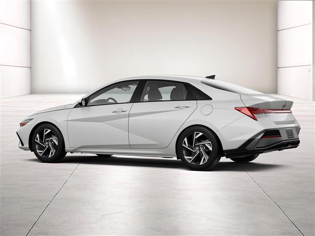 $27555 : New 2024 Hyundai ELANTRA SEL image 4