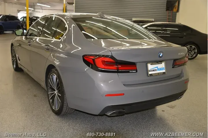 $31998 : BMW 5 Series 2022 530e 4dr S image 10