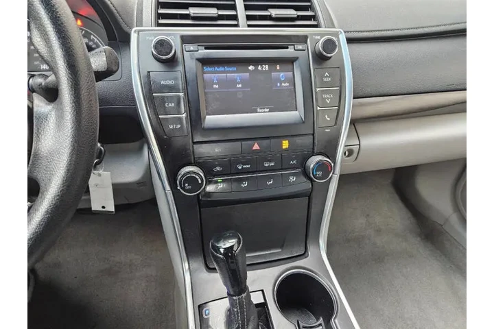 $7999 : 2015 Camry LE image 9