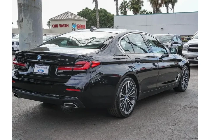 $28933 : BMW 5 Series 2023 AWD 530e x image 8